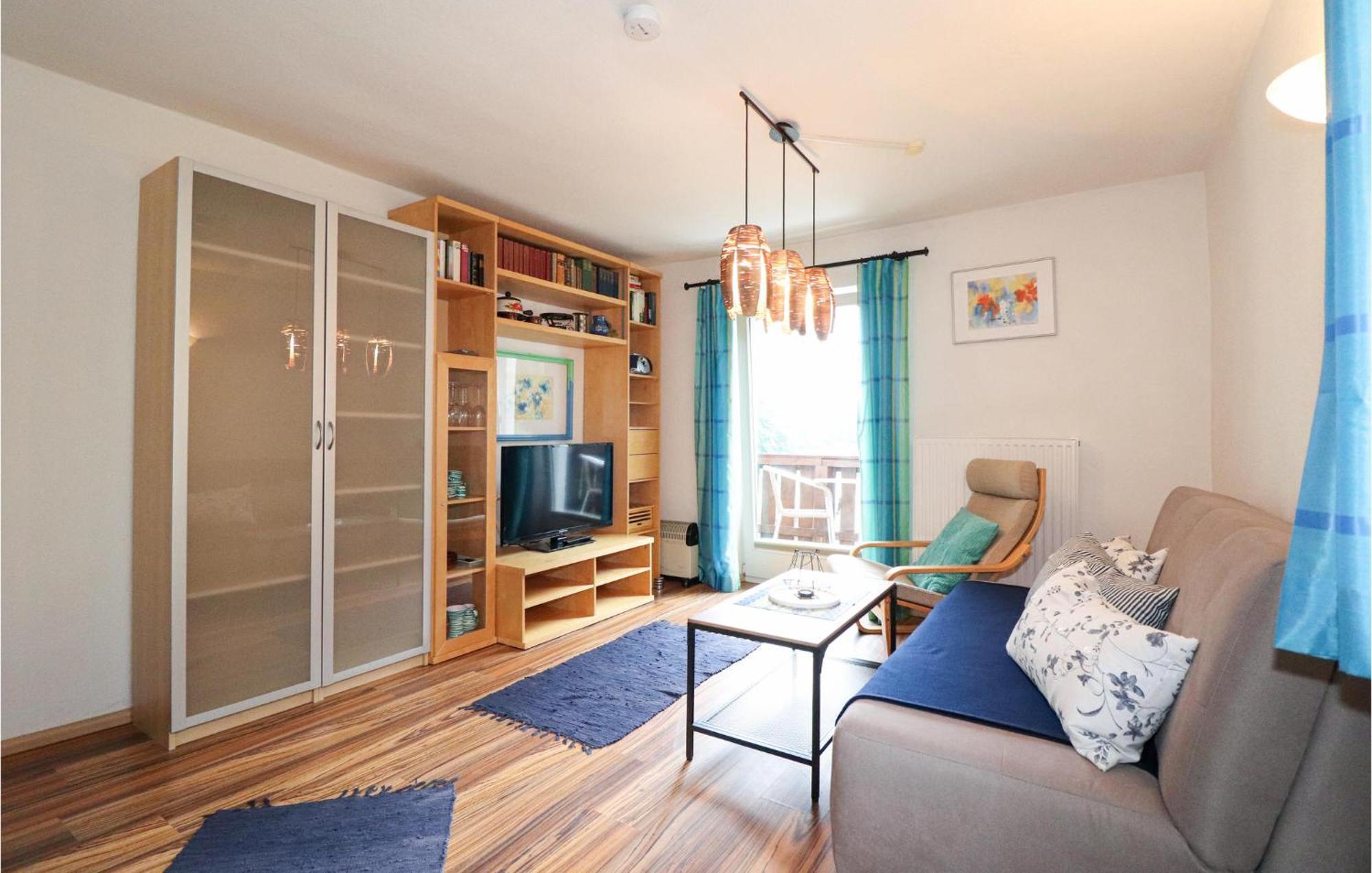 Ferienwohnung Mit Seeblick Aldrans Exterior foto
